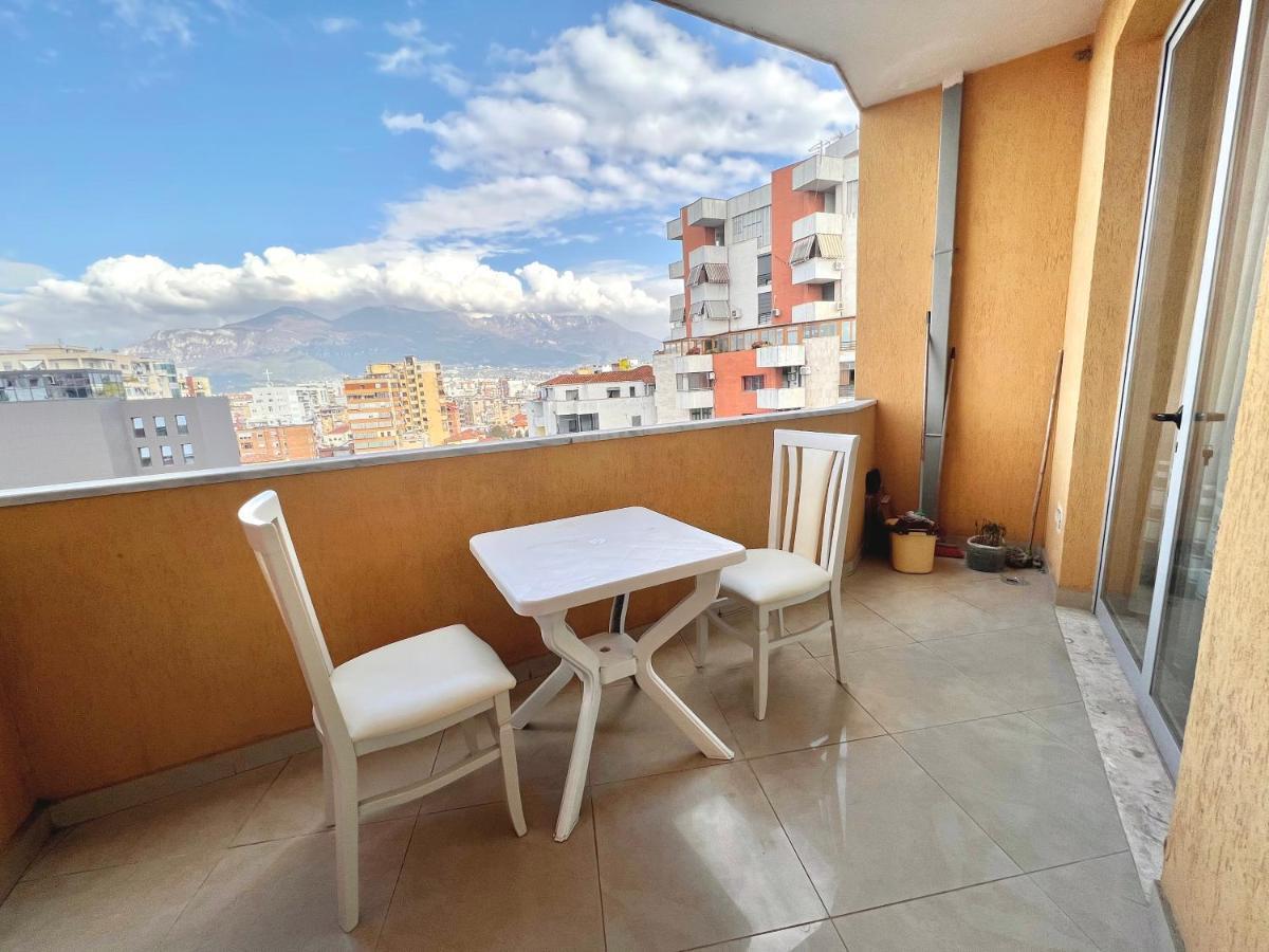 James Apartment Tirana Extérieur photo